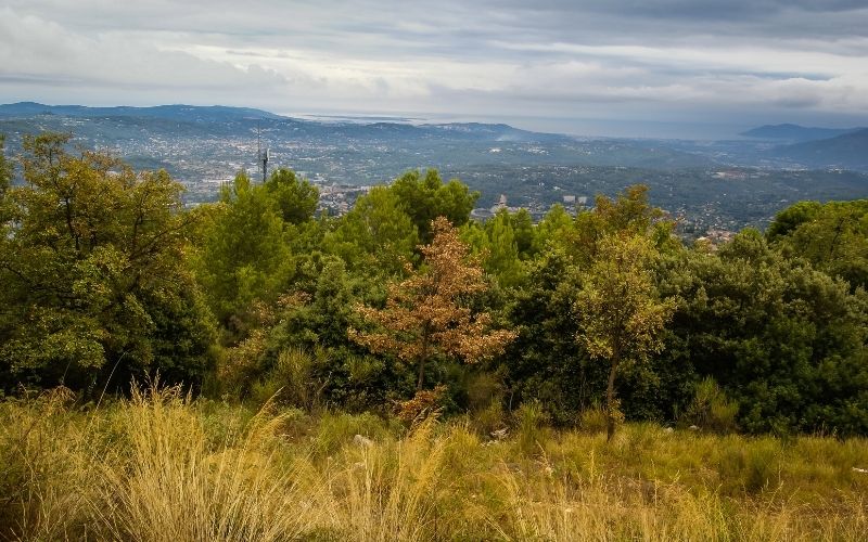 Plombier professionnel intervenant à Grasse